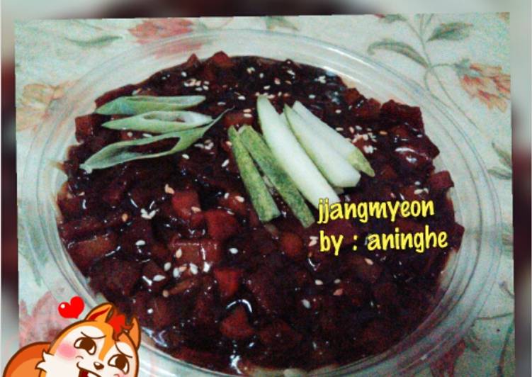 resep lengkap untuk Resep Jjangmyeon (korean black bean noodle) halal