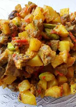 Sambal goreng kentang, hati ayam dan petai