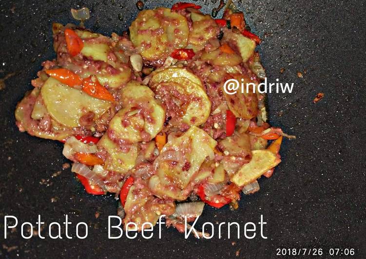 resep makanan Potato Beef Kornet ak Kentang Tumis Kornet enak dan praktis