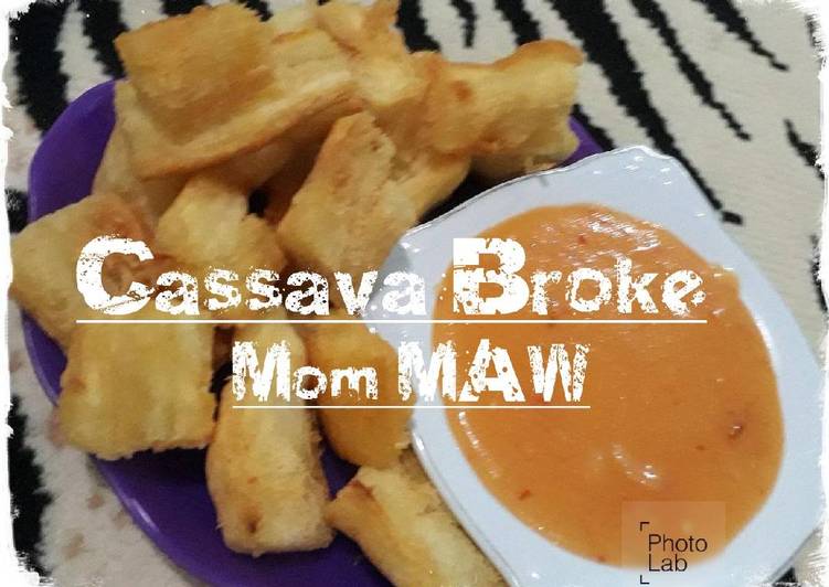 bahan dan cara membuat Cassava Broke (singkong merekah)