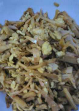 Isian lumpia Semarang : orak arik rebung