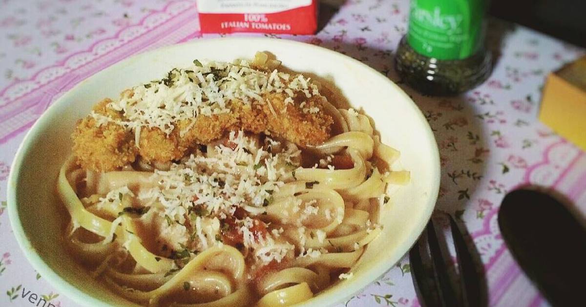 Resep Fetuccine a la Marinara dengan Chicken Schnitzel ala Venna Budiman