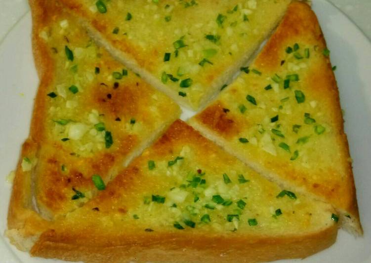 gambar untuk resep Garlic Bread (roti bawang)