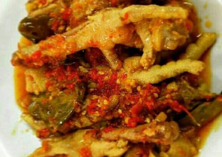 Lima Resep Ceker Mercon Sedap Berdasarkan Ceker Mercon Kuah Sampai