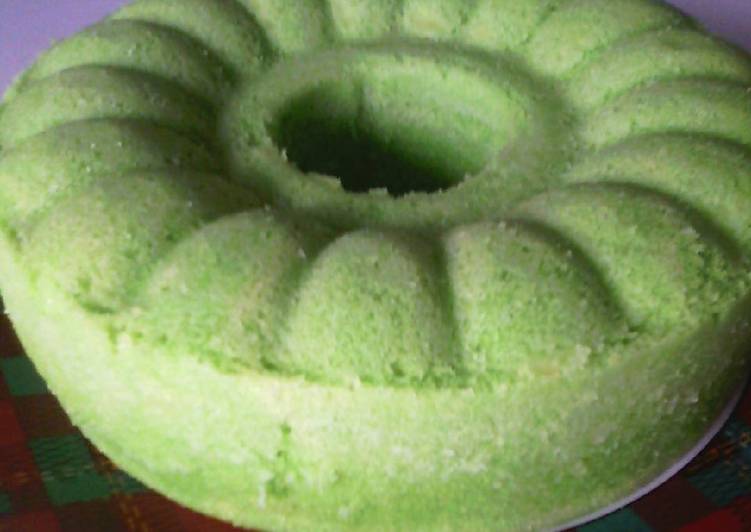 gambar untuk cara membuat Bolu pandan kukus