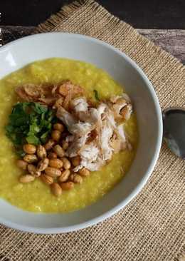 Bubur Ayam Kuning