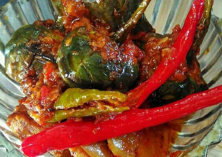 resep lengkap untuk Sambal Goreng Terong Bulat With TJ ????