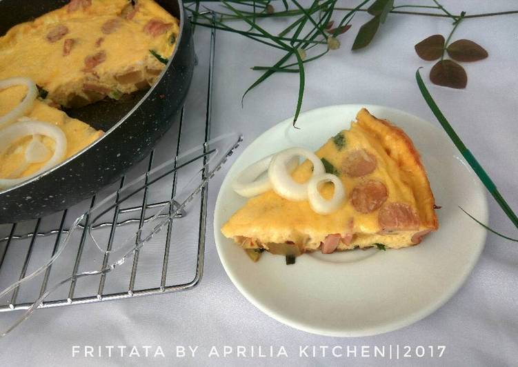 bahan dan cara membuat Frittata kentang sosis praktis & ekonomis