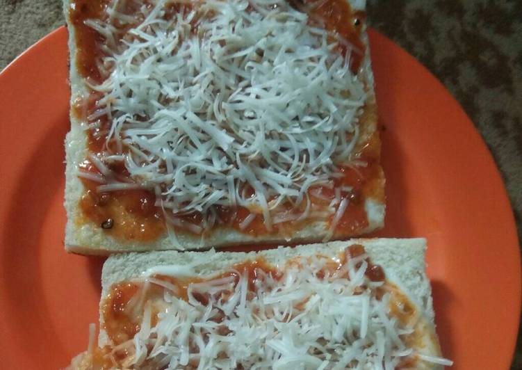 resep masakan Pizza roti tawar