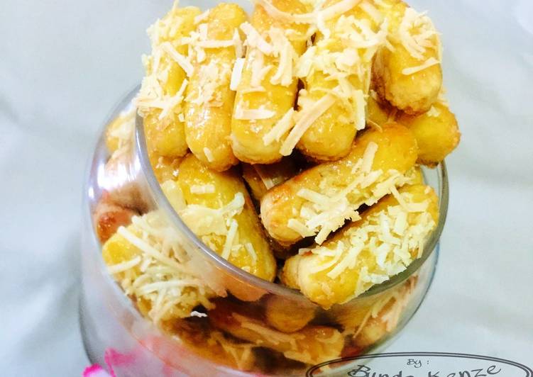 Resep Kastengel keju ?? Karya Yeni kusuma