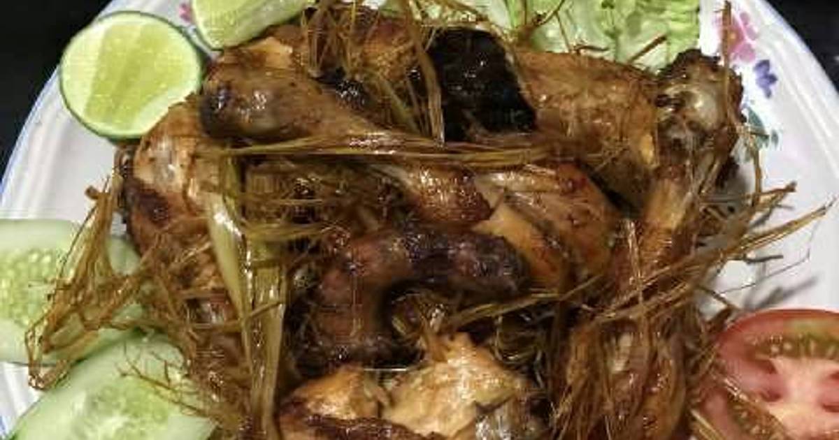  Resep Ayam goreng sereh  oleh Yenphin Ng Cookpad