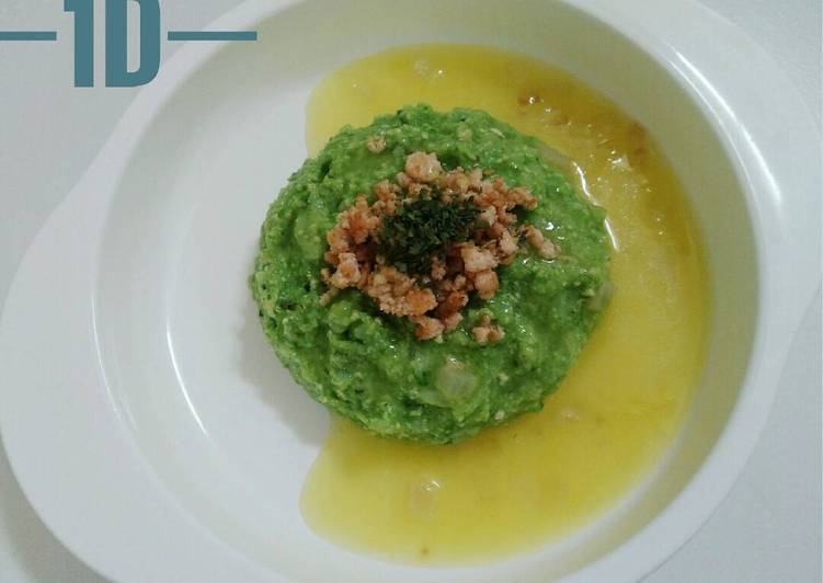 gambar untuk cara membuat Resep Menu MPASI 8m+ - Salmon Veggie Porridge with Orange Sauce