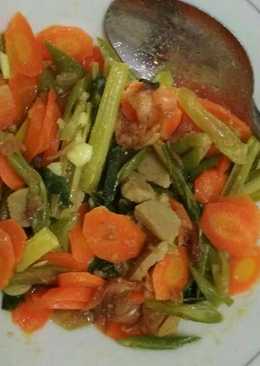 Tumis sayur bumbu kuning