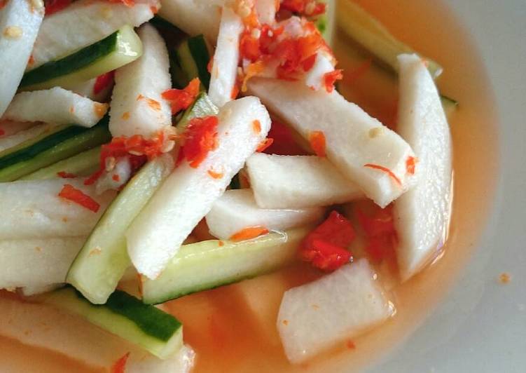 Resep Asinan Acar Bengkoang Karya Xenia Sari