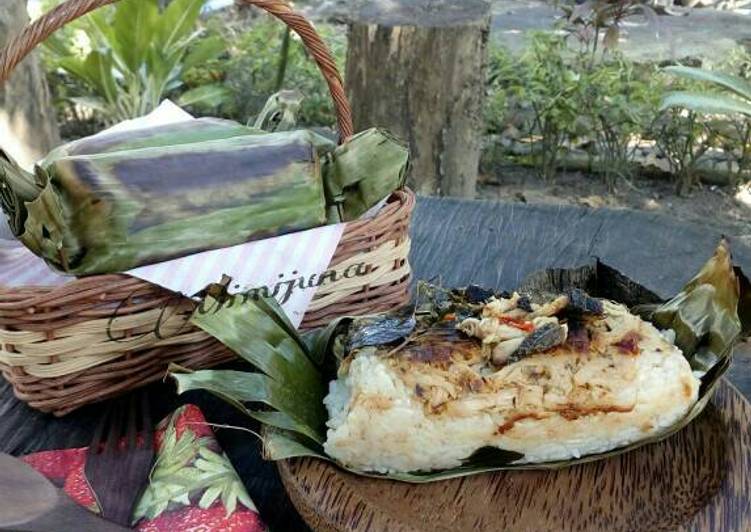 gambar untuk resep makanan Nasi bakar ayam suwir kemangi