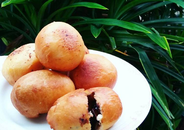 resep lengkap untuk Donat Isi (Roti goreng) Cokelat & Keju Manis