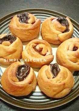 Roti Ubi Ungu Filling Coklat