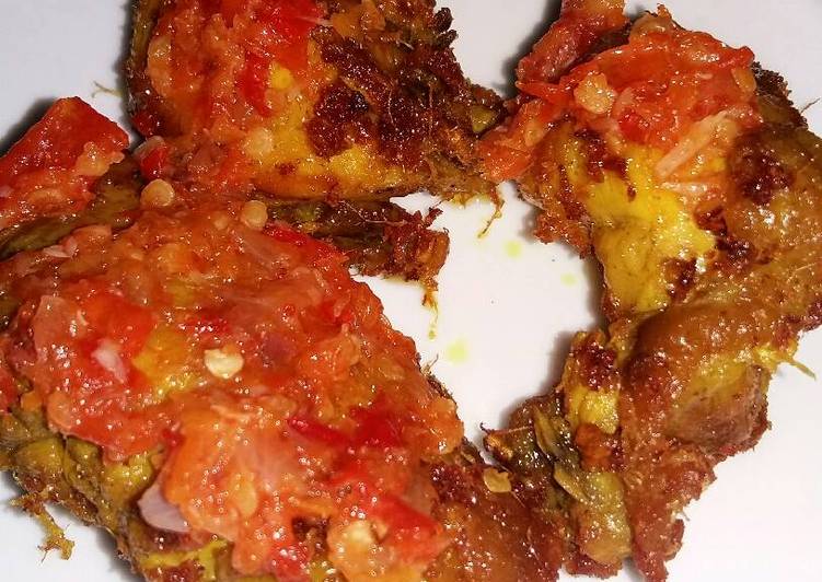 Resep Ayam goreng sambal korek (Enak & mudah) Karya Vina Maretha
