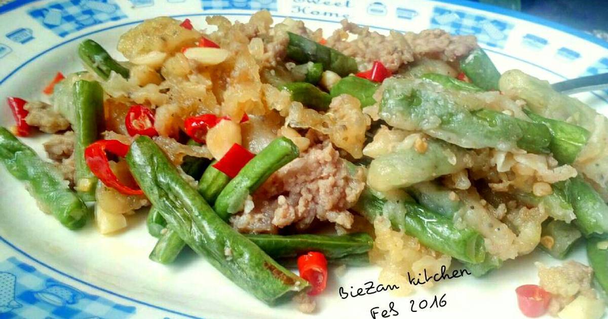  Resep  Buncis ca daging sapi cabe  garam  ala mamih oleh Fera 