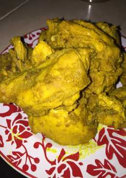 Ungkep Ayam Bumbu Kuning