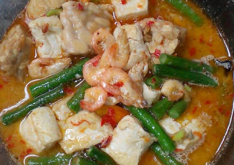 gambar untuk resep makanan Udang tahu tempe kacang panjang kuah santan