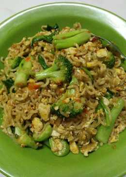 Mie Goreng Ngajeletot