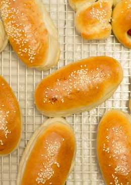 Chinese hotdog buns / Rolls