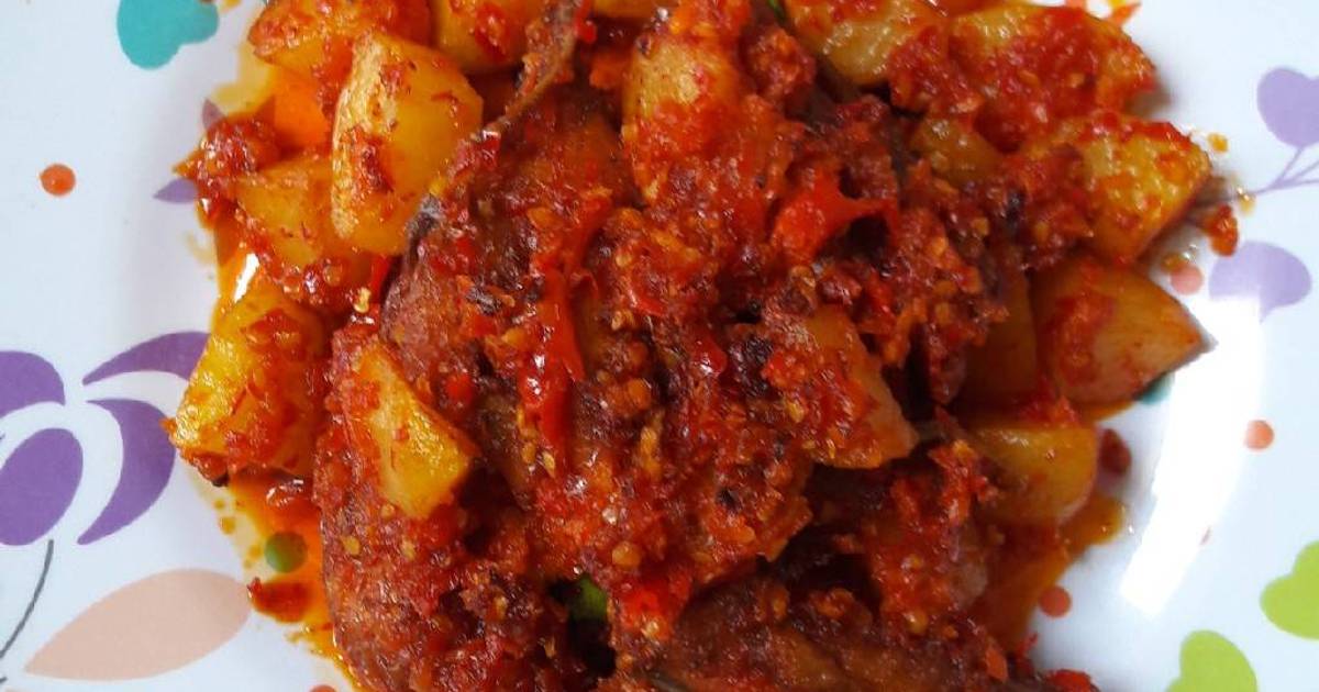  Resep  Ayam  kentang pedas  oleh Vie Tamala Cookpad