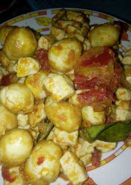 Srondeng telur puyuh tahu putih