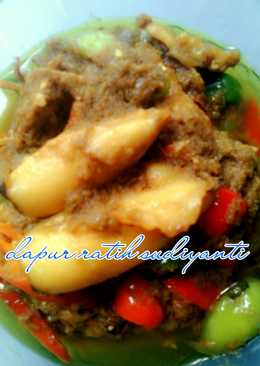 Cumi bumbu kuning lombok besar