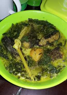 Lele + Daun ubi kriting masakan medan punya santan hemm enakk