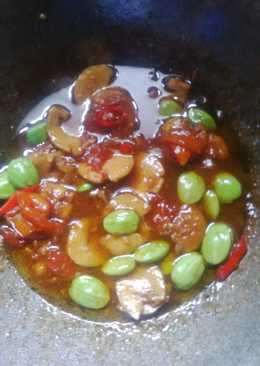 semur jengkol dan petai