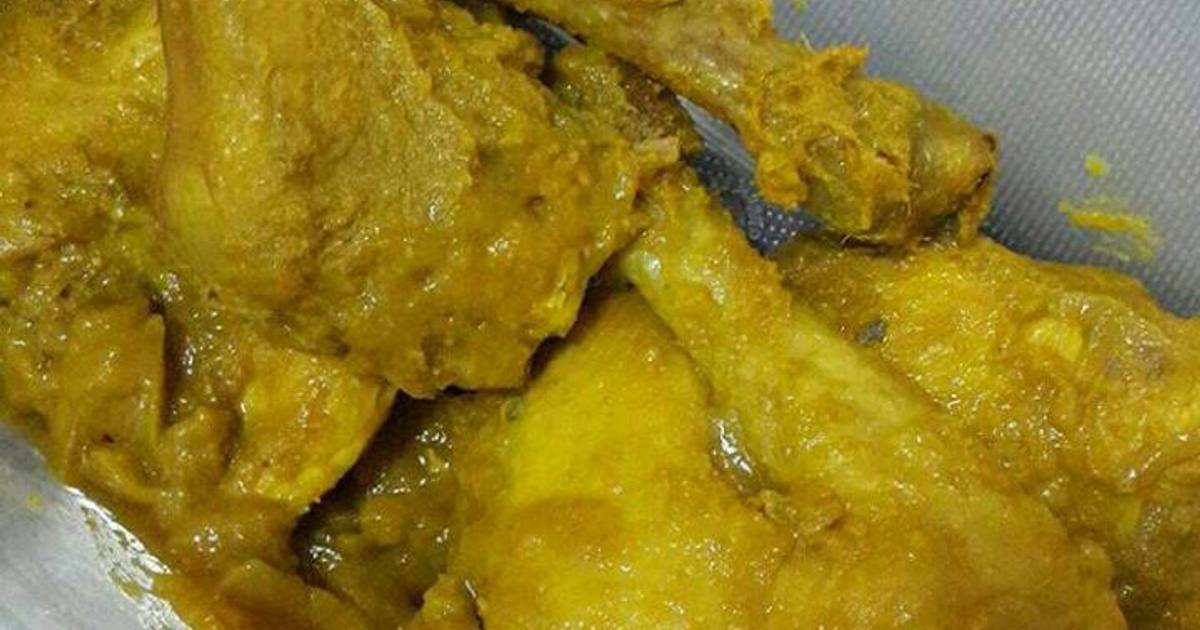 Resep Ayam Ungkep Bumbu Kuning stok tinggal goreng oleh 