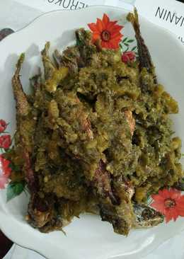 Goreng pare dencis cabe hijau