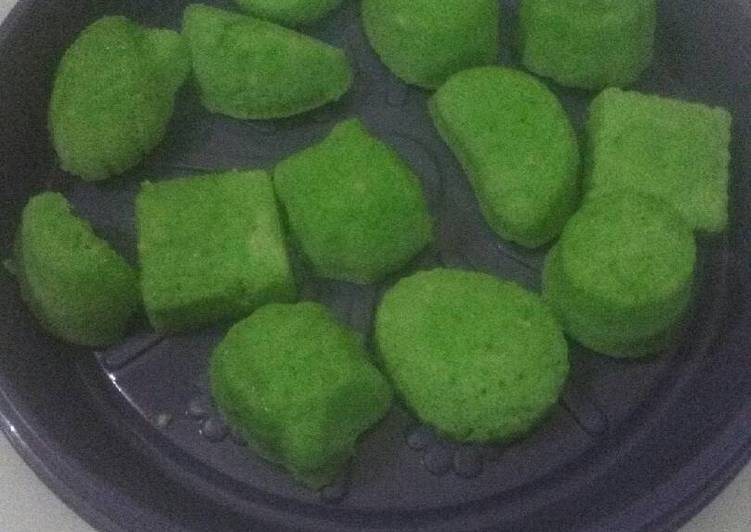 gambar untuk cara membuat Bolu kukus pandan unik