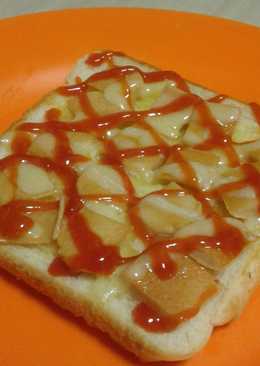Roti tawar sosis