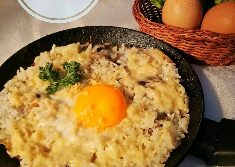 resep makanan Cheesy mushroom baked rice (teflon baked)