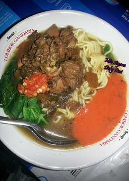 Mie Ayam "Suer Enaaakkkk BGT"