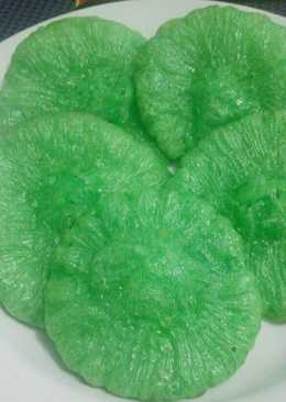 Kue cucur pandan