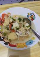Sop Ayam Tahu (Sop Ayam KFC dengan Tahu)