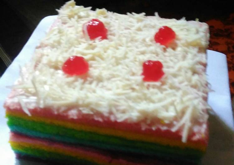 resep makanan Rainbow cake mini