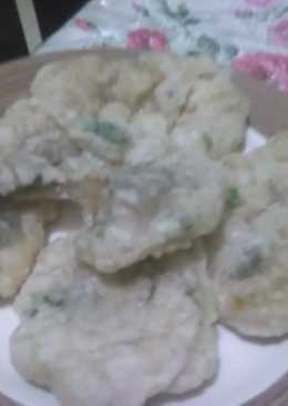 Cireng empuk daun bawang