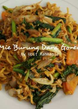 Mie Burung Dara Goreng