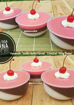 Puding Tiga Warna