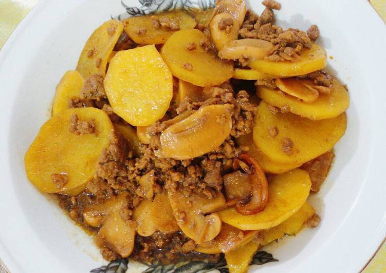 Resep Semur kentang/Daging giling Kecap Oleh Priskila Dewi