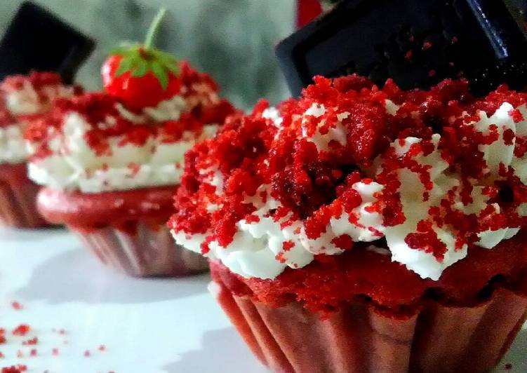 bahan dan cara membuat Redvelvet cupcakes ekonomis