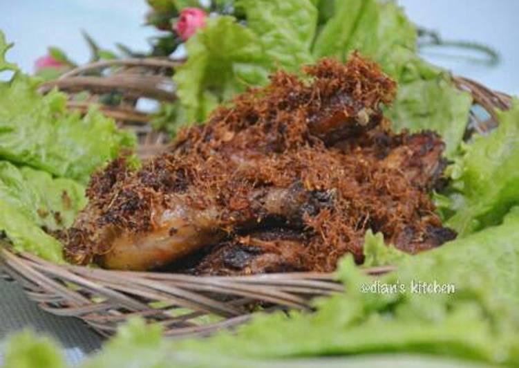 Resep Ayam Goreng Lengkuas Oleh  dian's kitchen 