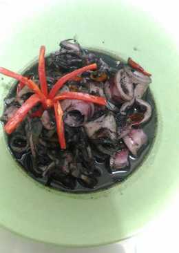 Cumi Item (cumi masak hitam)