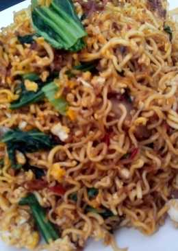 Mie Goreng Pecel