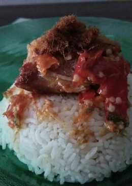Nasi ayam geprek ala chika